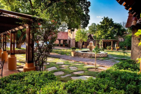 Гостиница Lombardy Boutique Hotel & Conference Venue  Претория